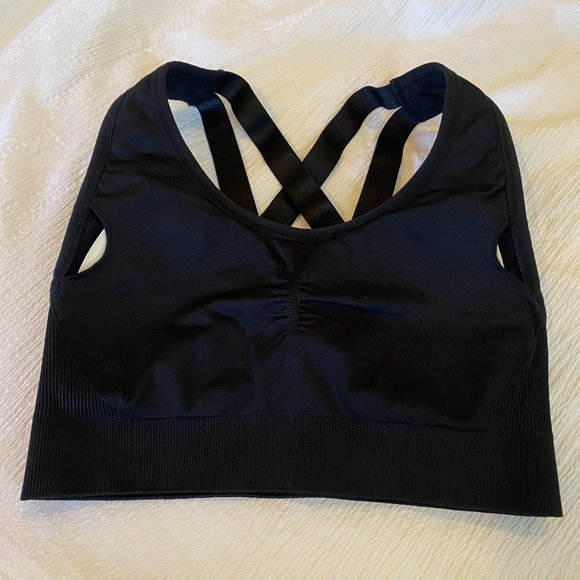 NWOT Black Puma Forever Better Seamless Sports Bra - Picture 8 of 8